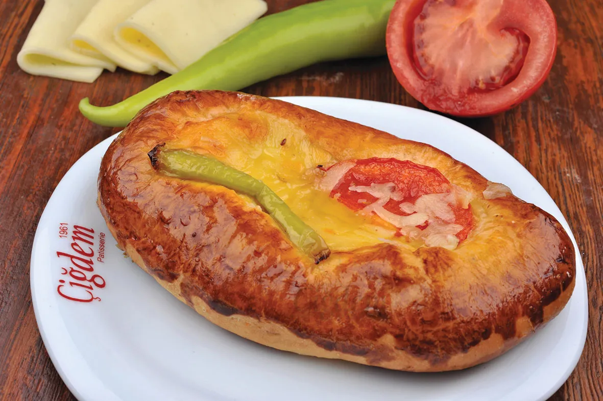 Kaşarlı Pide